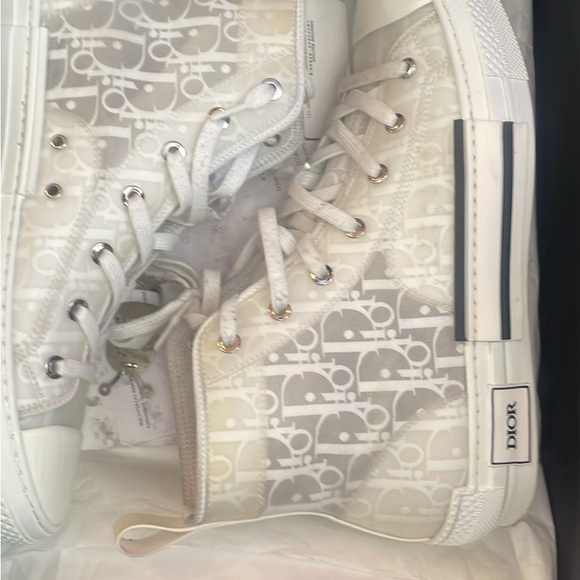 Dior converses I’m here for trades or money - Picture 6 of 10
